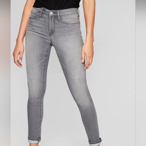 Athleta Gray Skinny Leg Skulpt Jeans